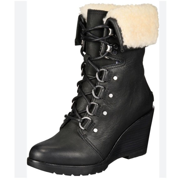 sorel black leather wedge boots